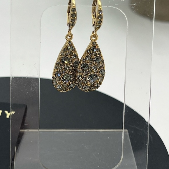 Givenchy Womens Gold Tone Grey Crystal Dangle Teardrop Earrings New - Picture 3 of 16